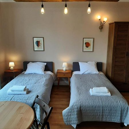 زيلونا غورا Drzewna Apartamenty - Kupiecka 5 المظهر الخارجي الصورة