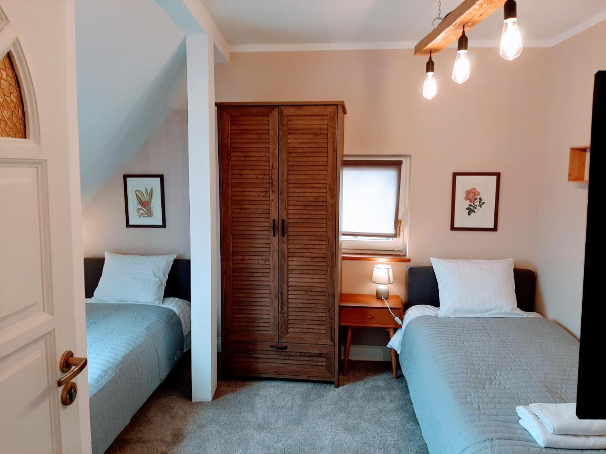 زيلونا غورا Drzewna Apartamenty - Kupiecka 5 المظهر الخارجي الصورة