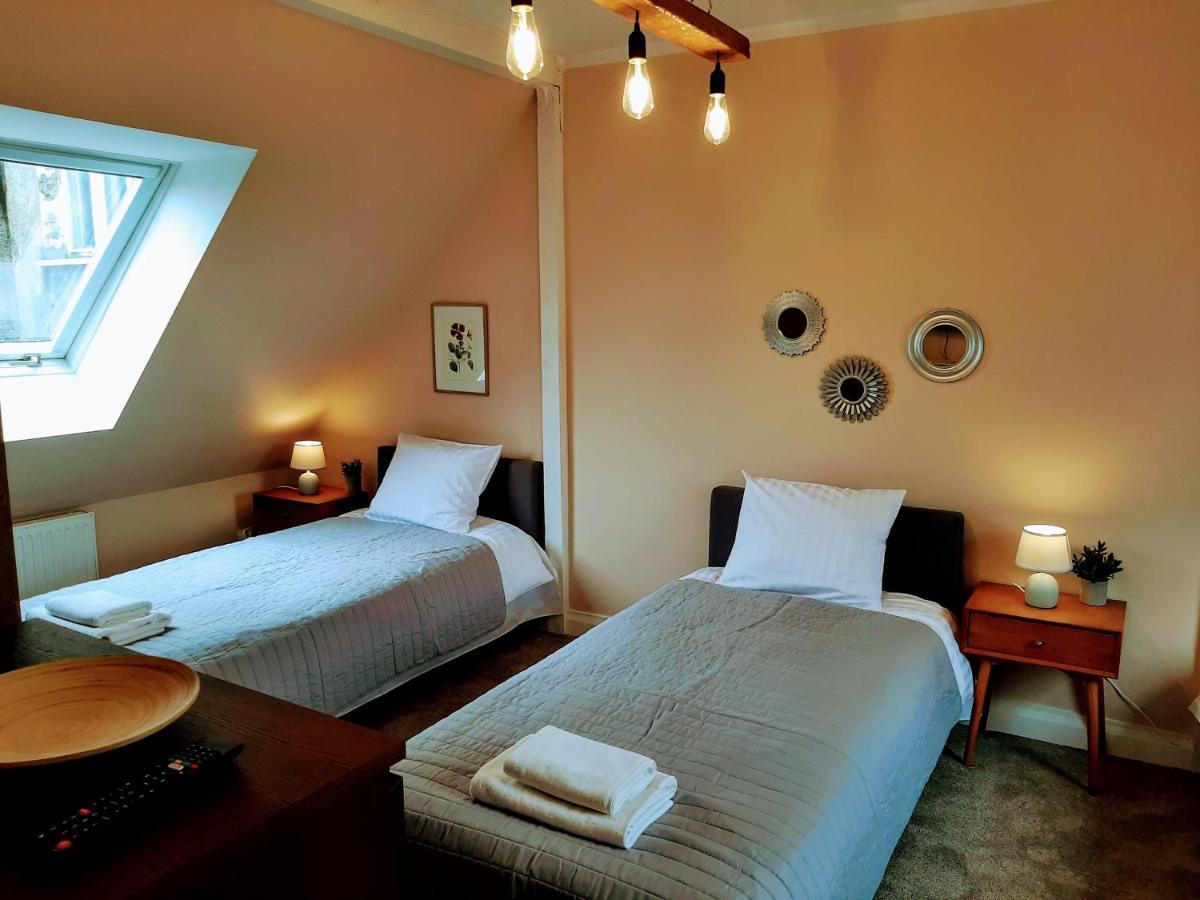 زيلونا غورا Drzewna Apartamenty - Kupiecka 5 المظهر الخارجي الصورة
