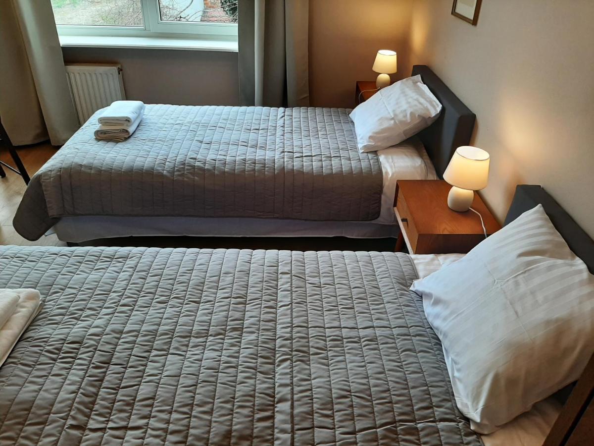 زيلونا غورا Drzewna Apartamenty - Kupiecka 5 المظهر الخارجي الصورة