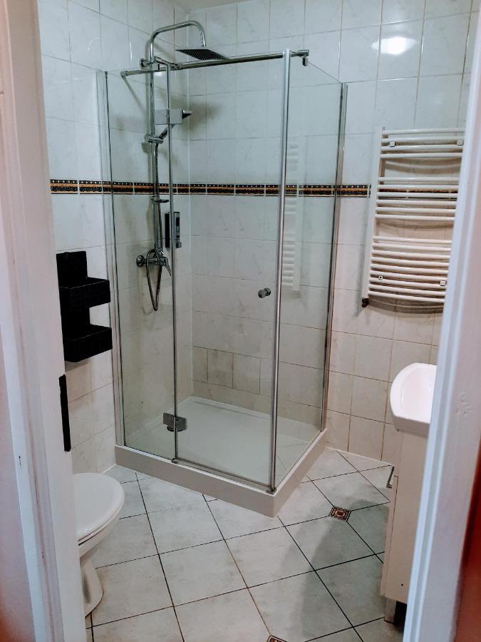 زيلونا غورا Drzewna Apartamenty - Kupiecka 5 المظهر الخارجي الصورة