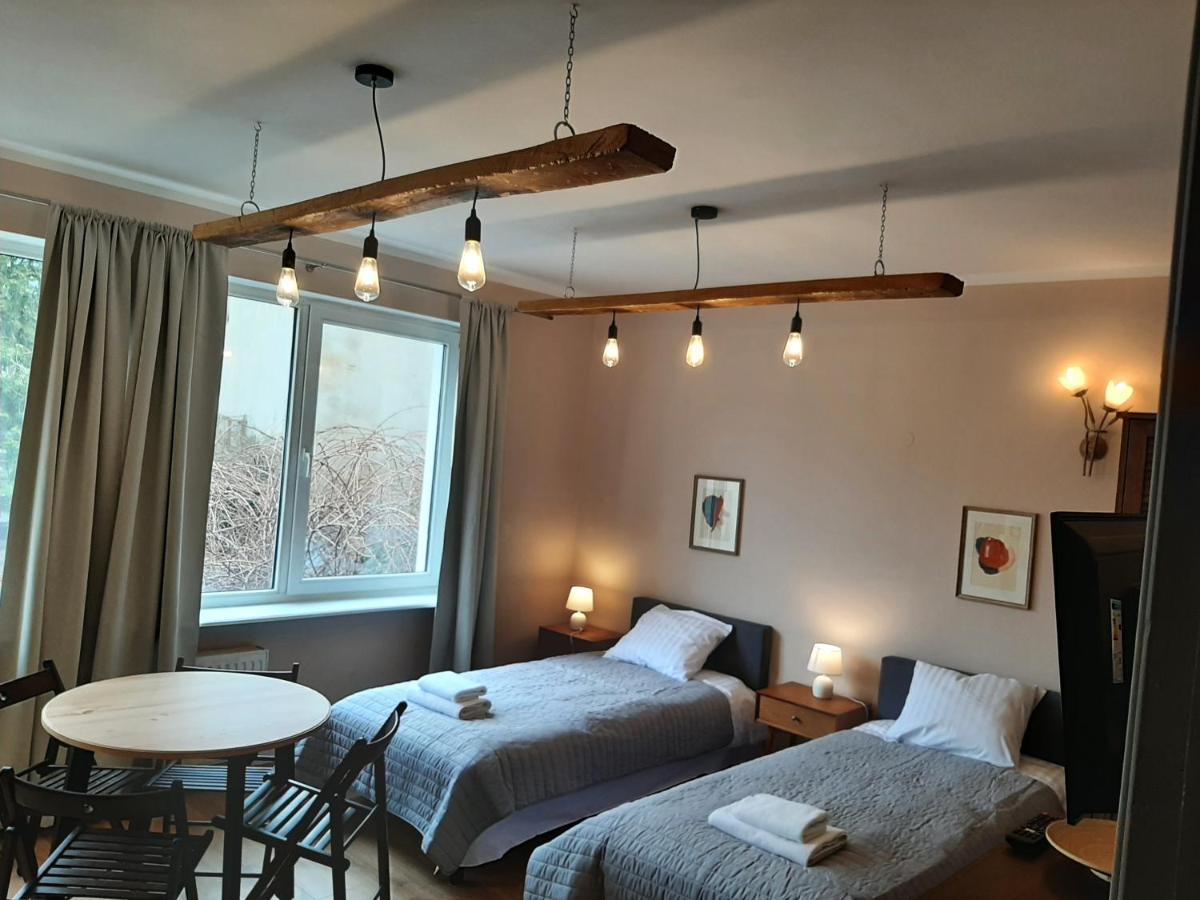 زيلونا غورا Drzewna Apartamenty - Kupiecka 5 المظهر الخارجي الصورة