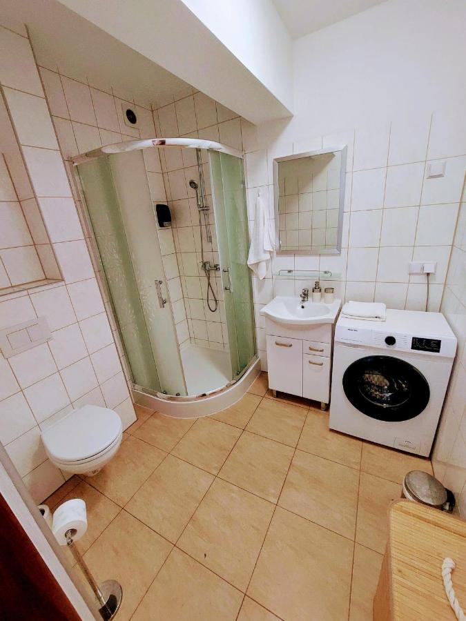 زيلونا غورا Drzewna Apartamenty - Kupiecka 5 المظهر الخارجي الصورة